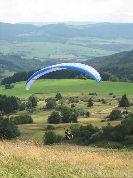 2010 RK31.10 Wasserkuppe Paragliding 048