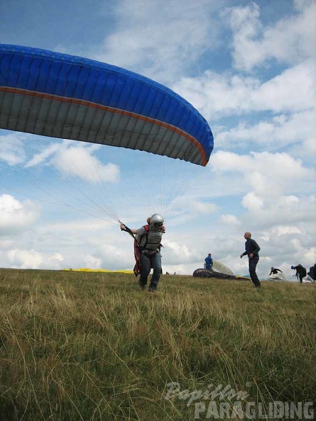 2010 RK31.10 Wasserkuppe Paragliding 059