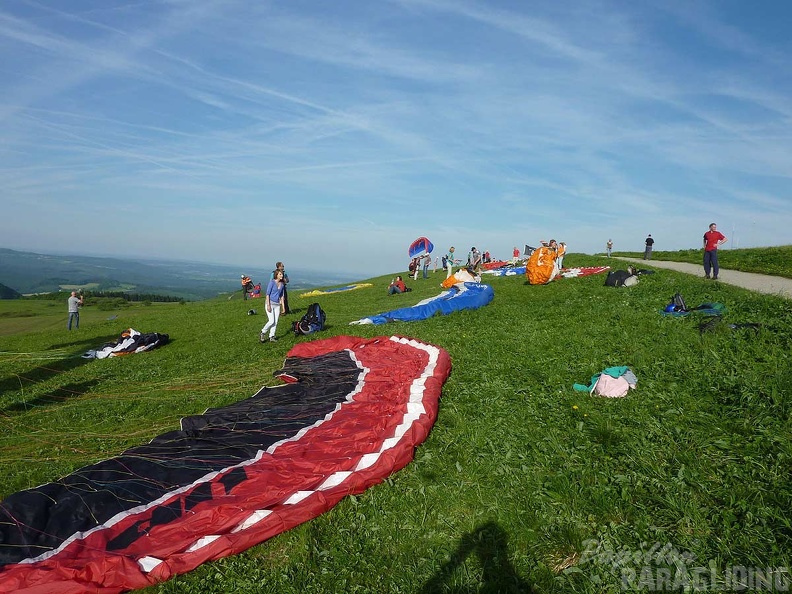 2010 RS23.10 Wasserkuppe Gleitschirm 028