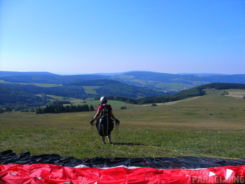 2010_RS26.10_Wasserkuppe_Gleitschirm_038.jpg