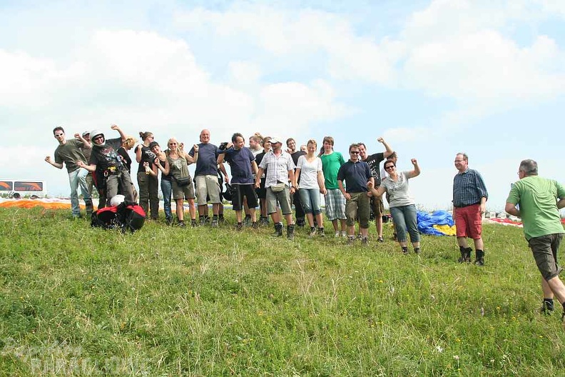 2010_RS28_10_Wasserkuppe_Gleitschirm_162.jpg