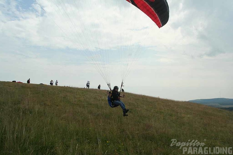 2010_RS28_10_Wasserkuppe_Gleitschirm_173.jpg