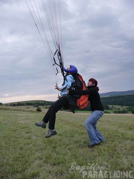 2010 RS32 10 Wasserkuppe Gleitschirm 052