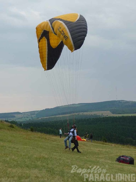 2010 RS32 10 Wasserkuppe Gleitschirm 092