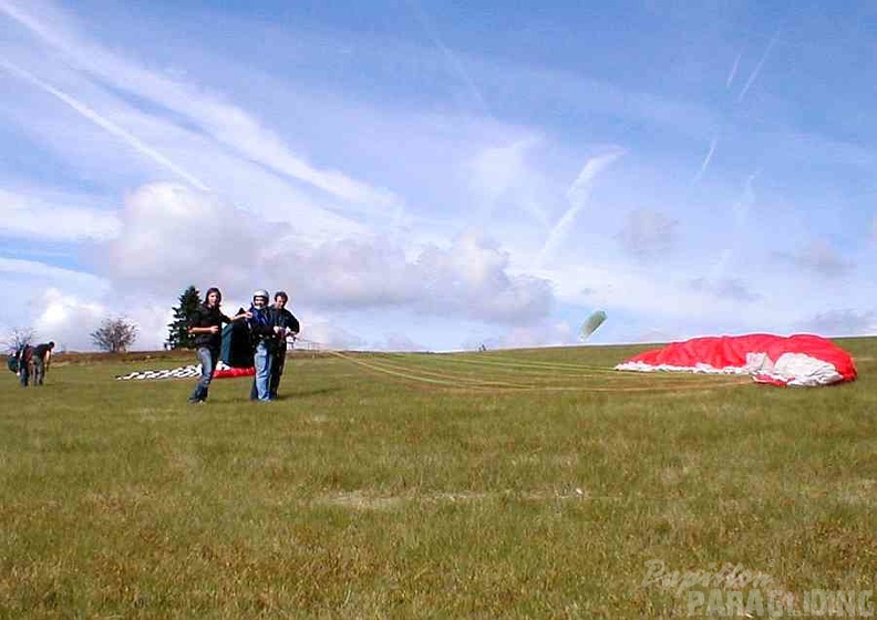 2010 RS37.10 Wasserkuppe Gleitschirm 017