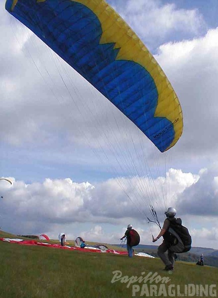 2010 RS37.10 Wasserkuppe Gleitschirm 044