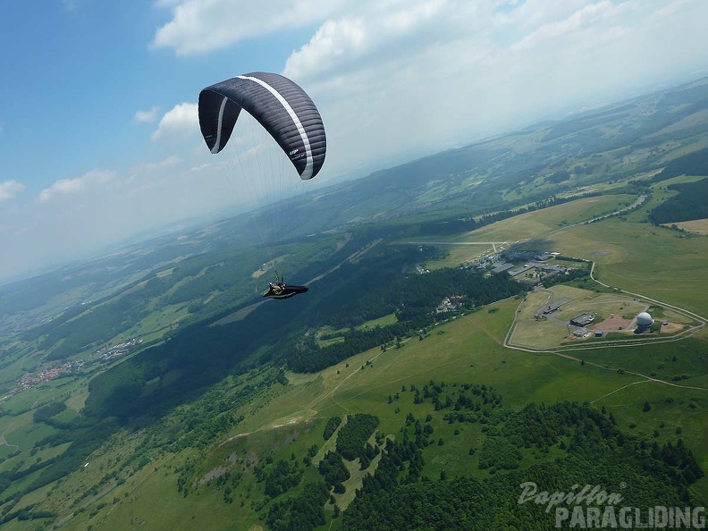 2010_Westhang_Wasserkuppe_Gleitschirm_029.jpg