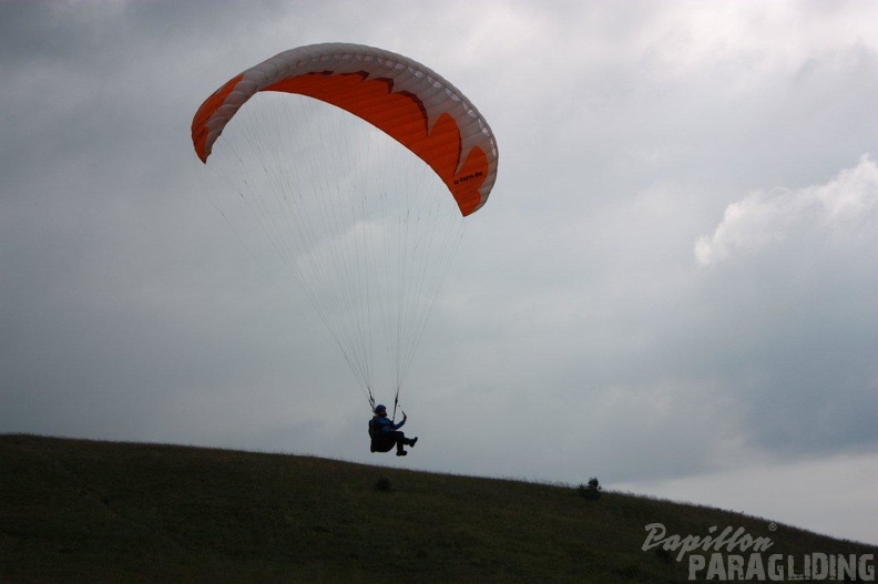 2011 RFB JUNI Paragliding 006