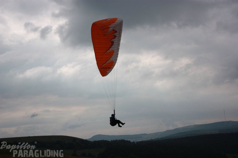 2011 RFB JUNI Paragliding 007