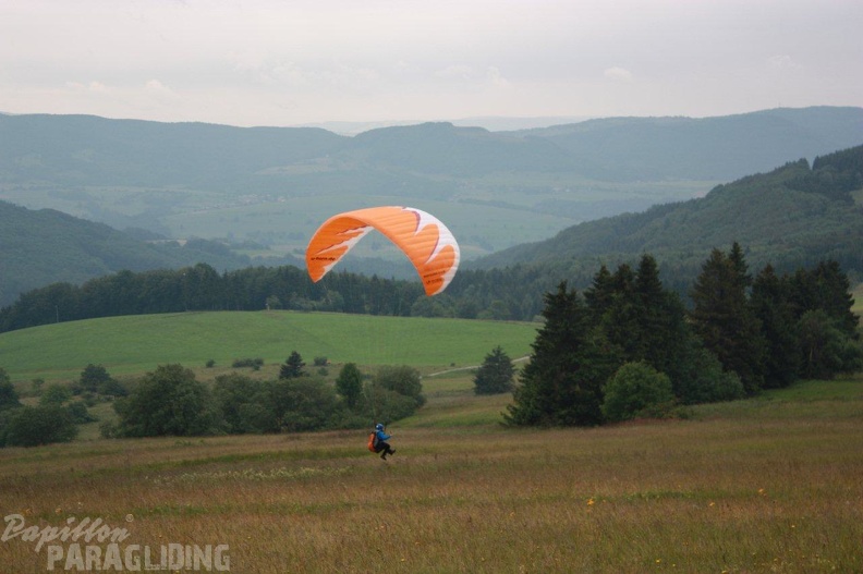 2011 RFB JUNI Paragliding 010