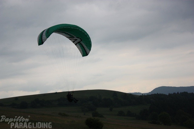 2011 RFB JUNI Paragliding 038