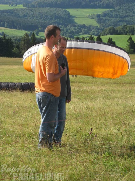 2011_RK27.11.AG_Paragliding_Wasserkuppe_107.jpg