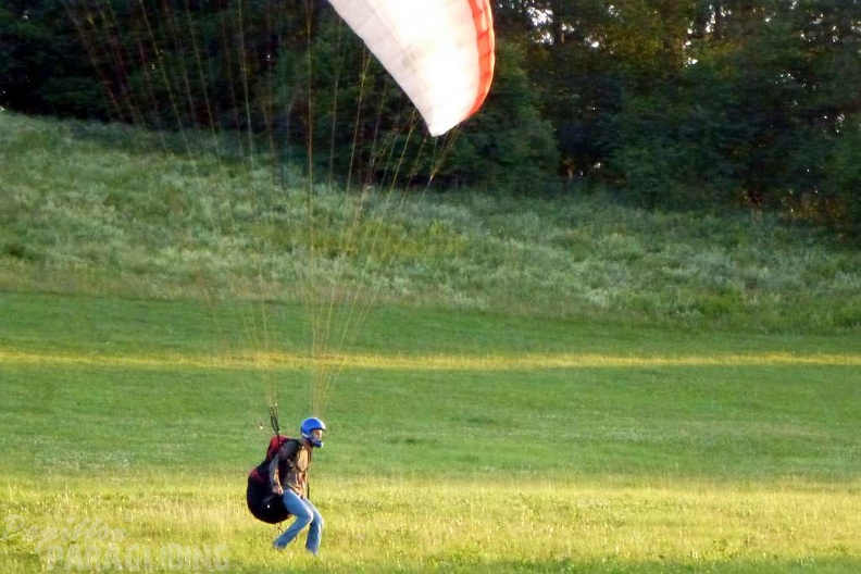 2011_RK27.11_Paragliding_Wasserkuppe_083.jpg