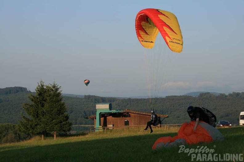 2011_RK27.11_Paragliding_Wasserkuppe_197.jpg