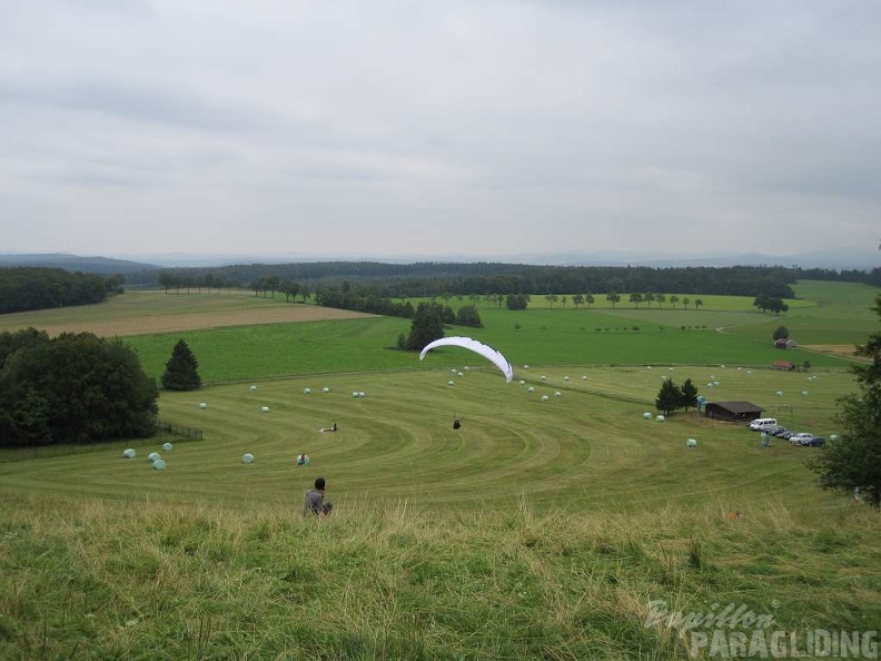 2011 RK31.11.RALF Paragliding Wasserkuppe 038