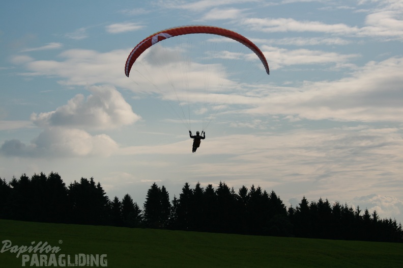 2011_RK33.11_Paragliding_Wasserkuppe_007.jpg