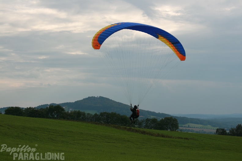 2011_RK33.11_Paragliding_Wasserkuppe_014.jpg