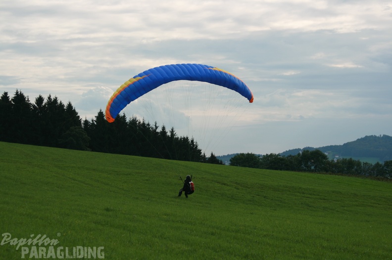 2011 RK33.11 Paragliding Wasserkuppe 015