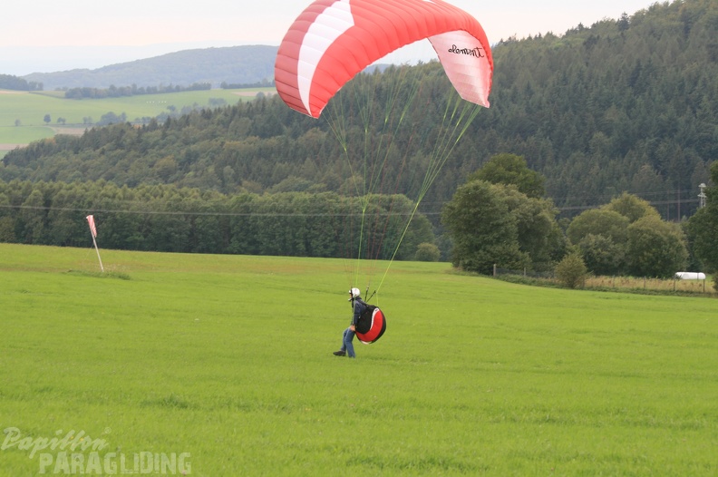 2011_RK33.11_Paragliding_Wasserkuppe_040.jpg