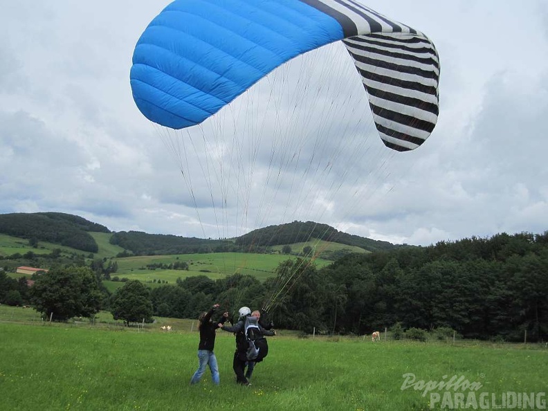 2011 RS25.11.RALF Paragliding Wasserkuppe 010