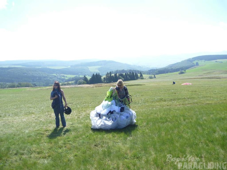 2011 RS36.11 Paragliding Wasserkuppe 024