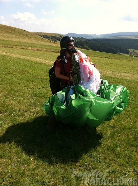 2011_RS36.11_Paragliding_Wasserkuppe_094.jpg