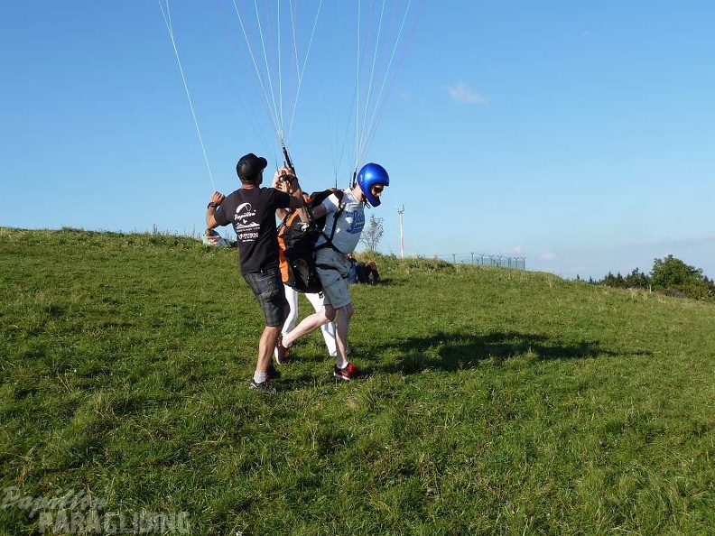 2011_RS36.11_Paragliding_Wasserkuppe_123.jpg
