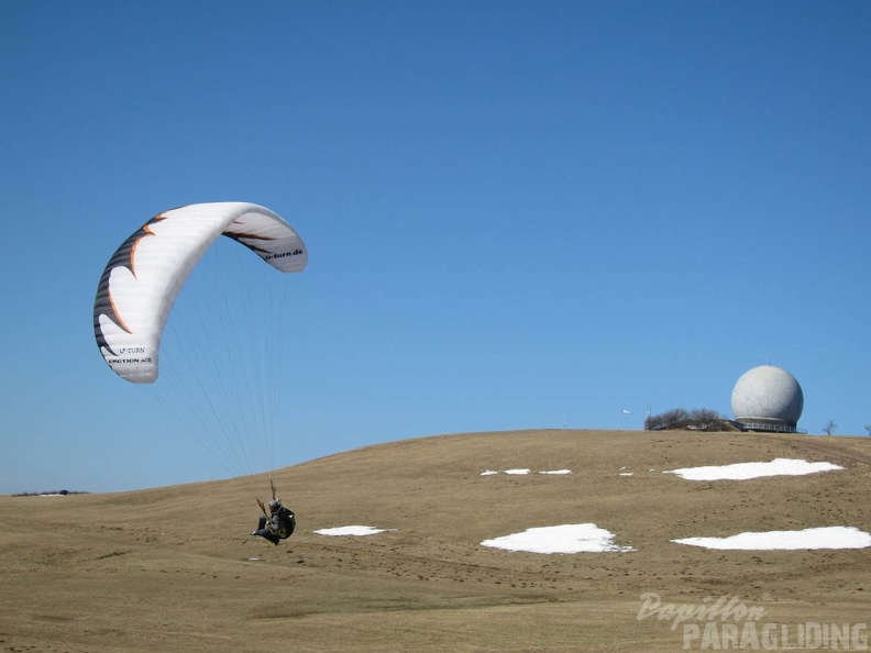 2012_hr_Weiherkuppe_Gleitschirm_031.jpg