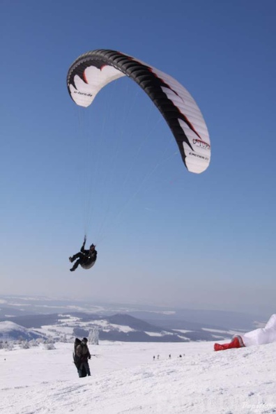 2013 03 02 Winter Paragliding Wasserkuppe 056