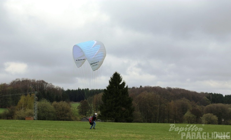 2013 RK18.13 1 Paragliding Wasserkuppe 050