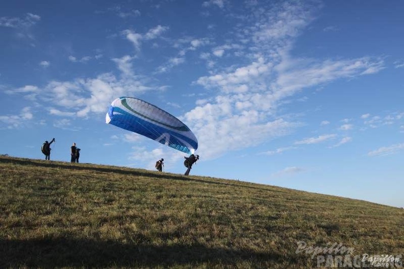 2013 RK33.13 Wasserkuppe Gleitschirm 006