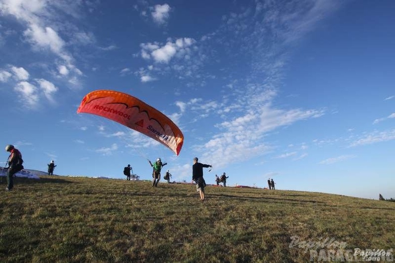 2013 RK33.13 Wasserkuppe Gleitschirm 012