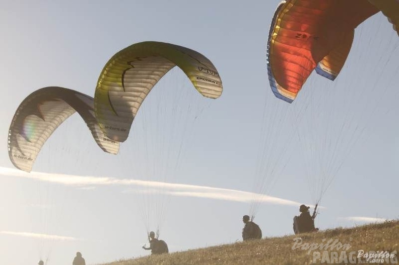 2013_RK33.13_Wasserkuppe_Gleitschirm_170.jpg