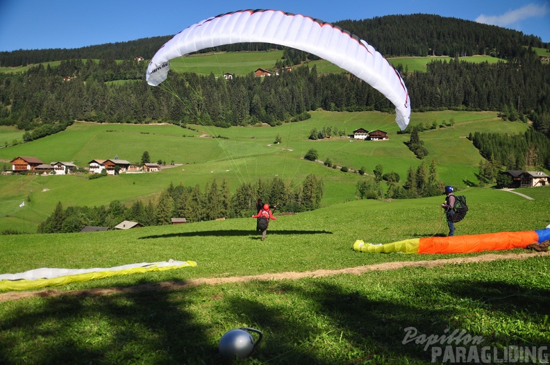 2013_RK38.13_Wasserkuppe_Gleitschirm_066.jpg