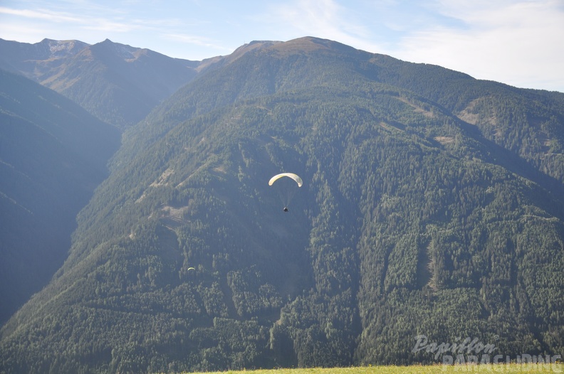 2013 RK38.13 Wasserkuppe Gleitschirm 076