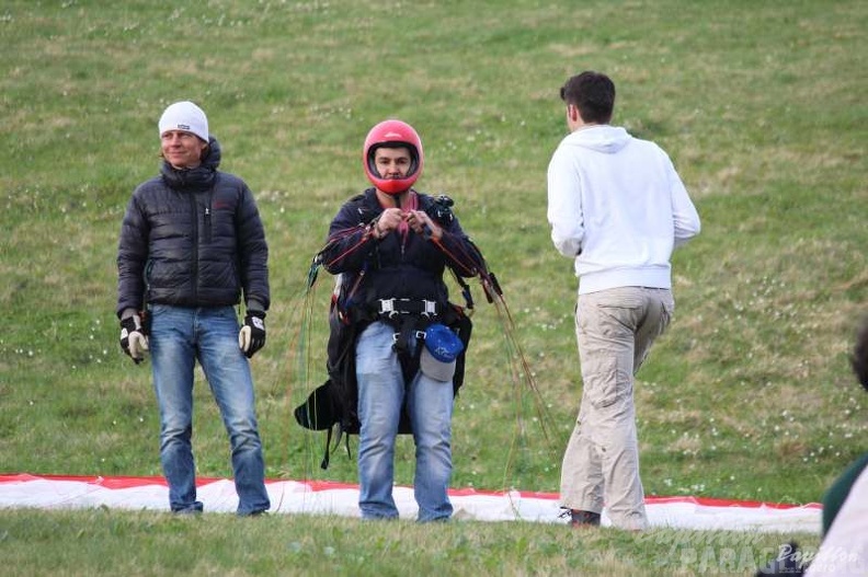 2013 RSF19.13 Wasserkuppe Gleitschirmkurs 038