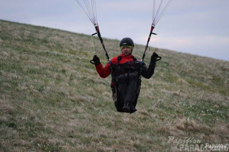 2013_RSF19.13_Wasserkuppe_Gleitschirmkurs_091.jpg