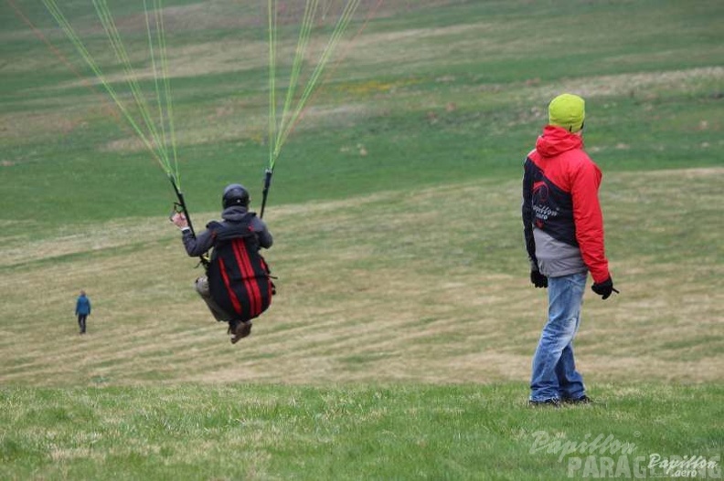 2013_RSF19.13_Wasserkuppe_Gleitschirmkurs_096.jpg