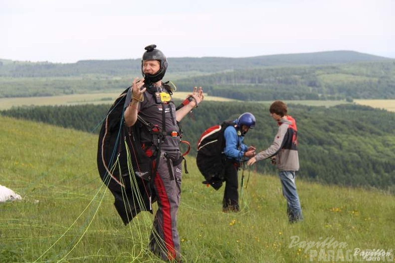 2013_RSF24.13_Wasserkuppe_Gleitschirmkurs_020.jpg