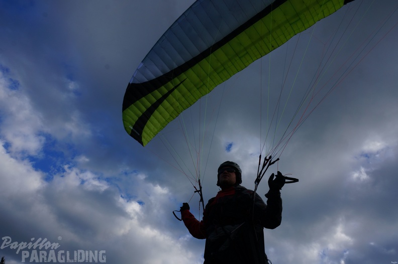2014 RFB April Wasserkuppe Paragliding 013