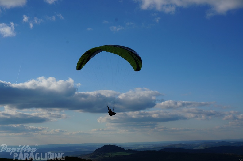 2014_RFB_April_Wasserkuppe_Paragliding_016.jpg