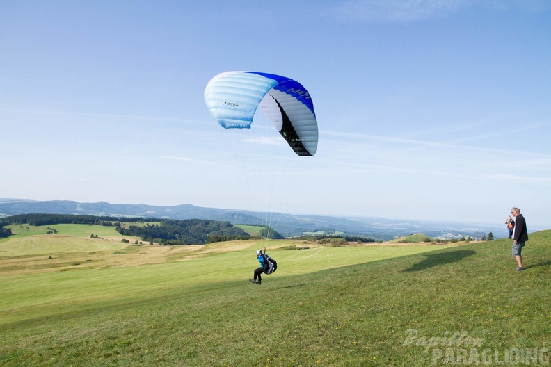 RK32 14 Paragliding Wasserkuppe 027