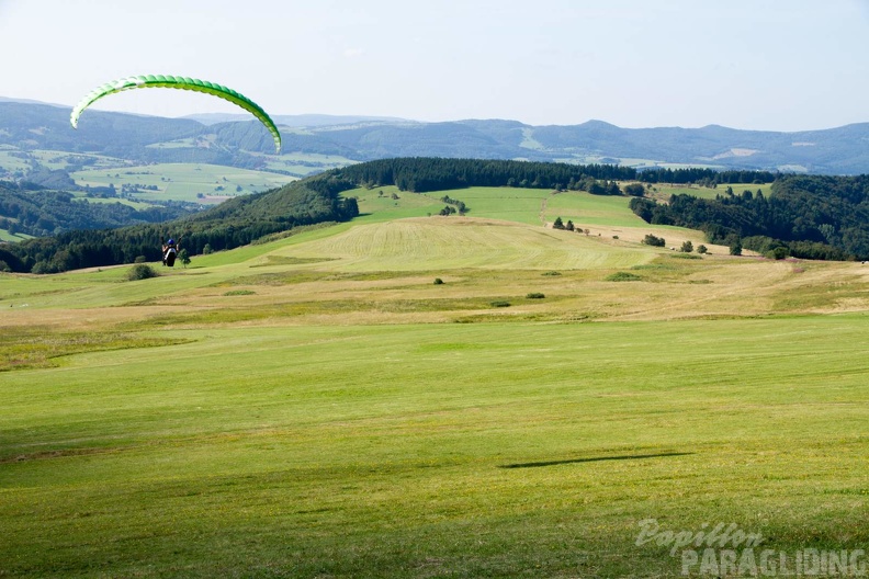 RK32_14_Paragliding_Wasserkuppe_088.jpg