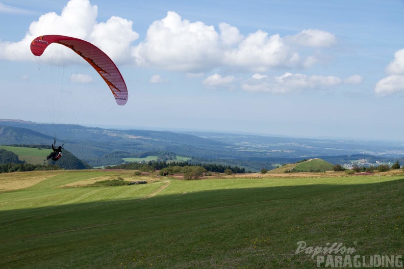 RK32 14 Paragliding Wasserkuppe 173