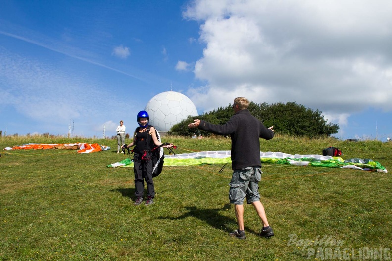 RK32 14 Paragliding Wasserkuppe 213