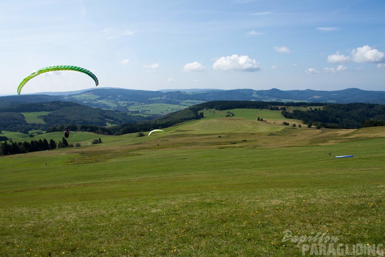 RK32 14 Paragliding Wasserkuppe 229