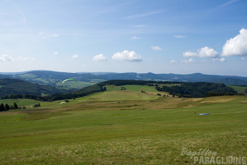 RK32 14 Paragliding Wasserkuppe 231