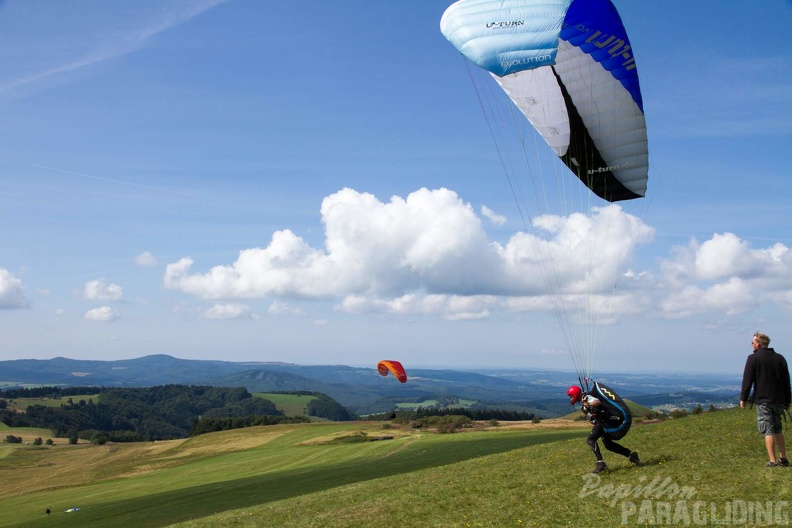 RK32 14 Paragliding Wasserkuppe 265