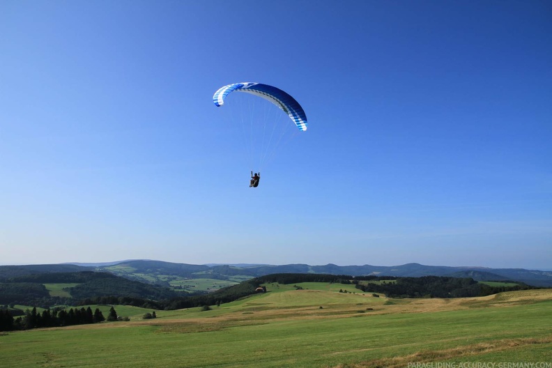 RK32 14 Paragliding Wasserkuppe 360