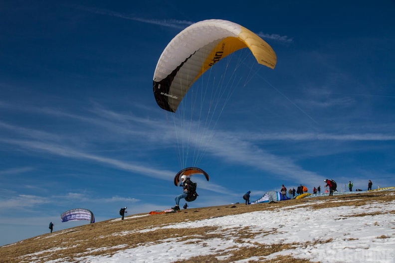 RK11 15 Paragliding Wasserkuppe-214